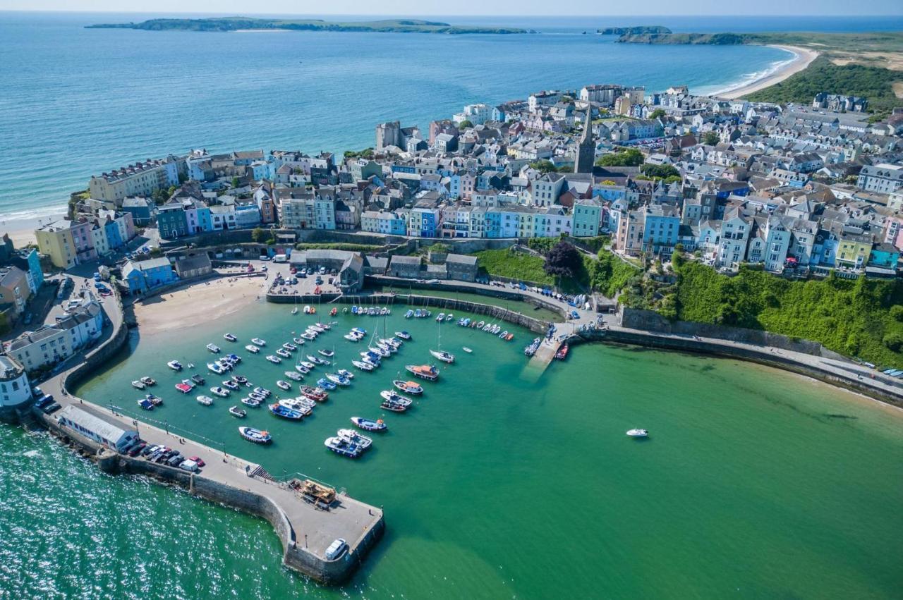 Croft Court - 1 Bedroom Apartment - Tenby Exteriör bild